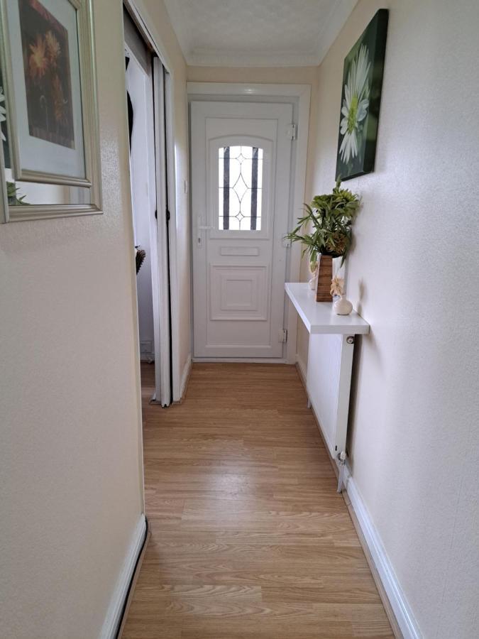 Beach & Tonic Beachside Chalet Humberston Экстерьер фото